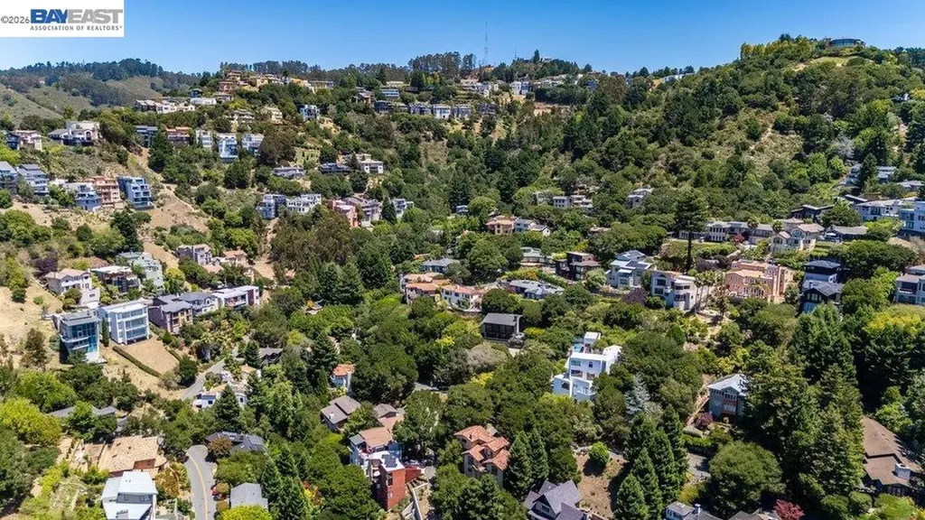 1302 Westview Drive Berkeley CA 94705