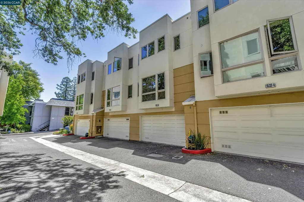 1532 Sunnyvale Avenue Walnut Creek CA 94597
