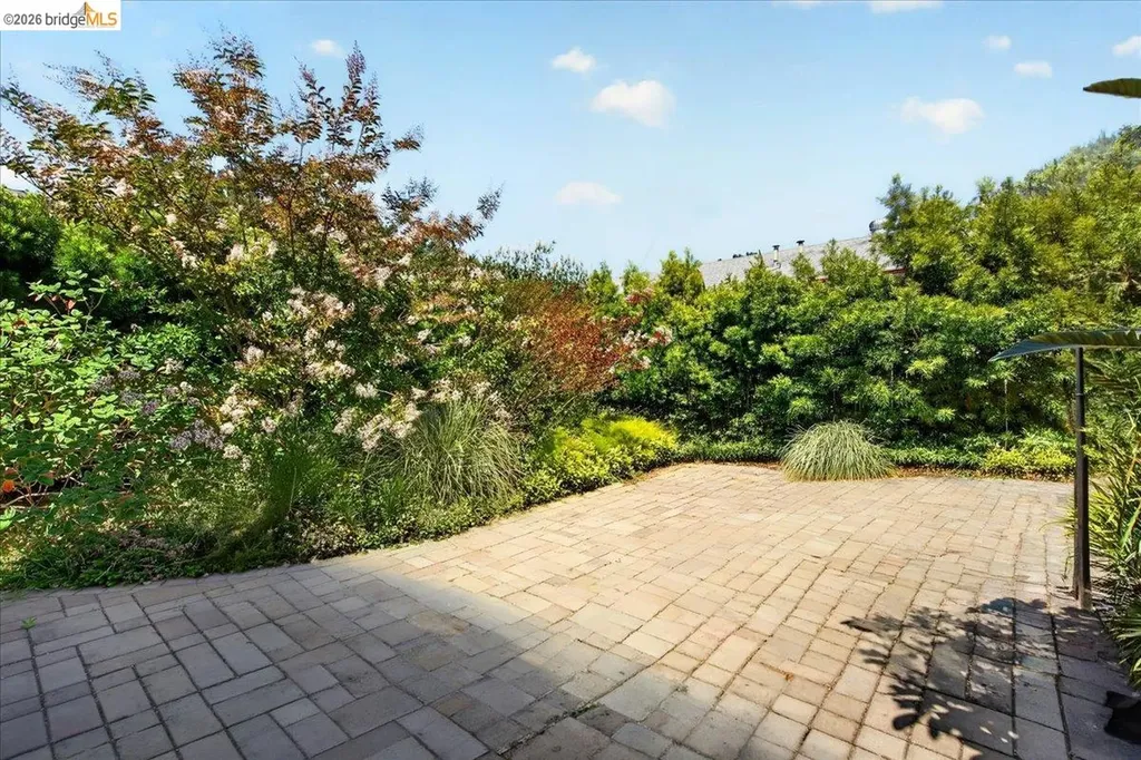 1601 Dwight Way Berkeley CA 94703