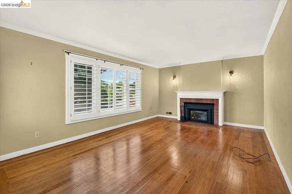 1601 Dwight Way Berkeley CA 94703