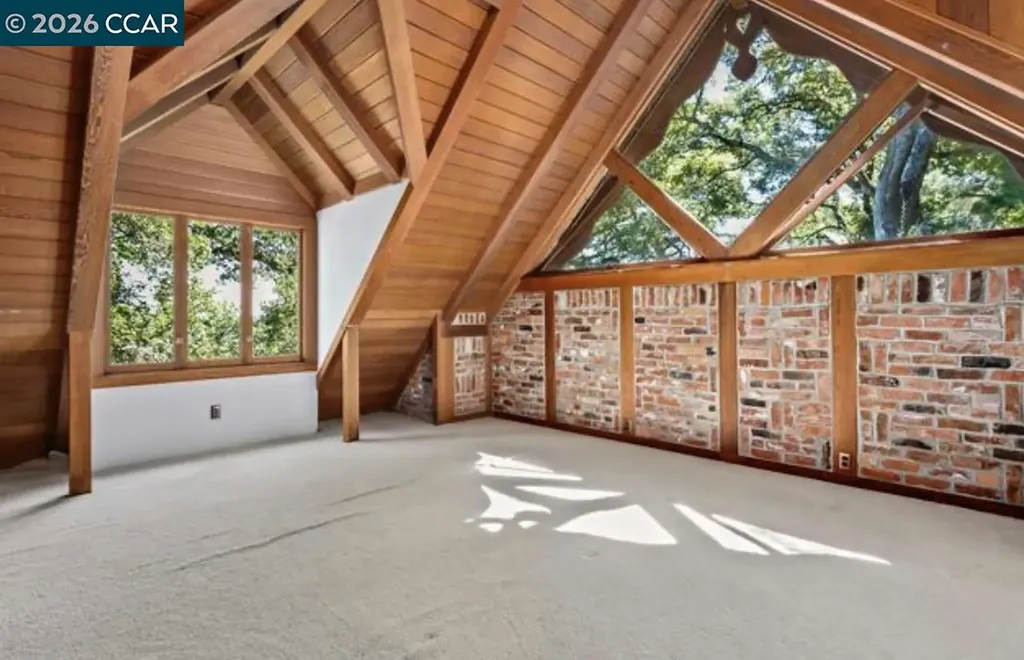 10 El Rincon Orinda CA 94563