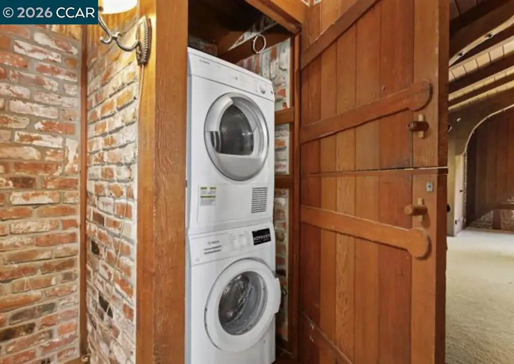 10 El Rincon Orinda CA 94563