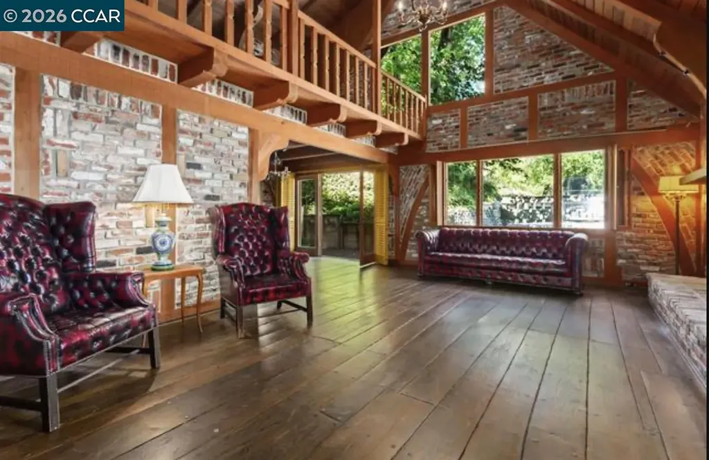 10 El Rincon Orinda CA 94563