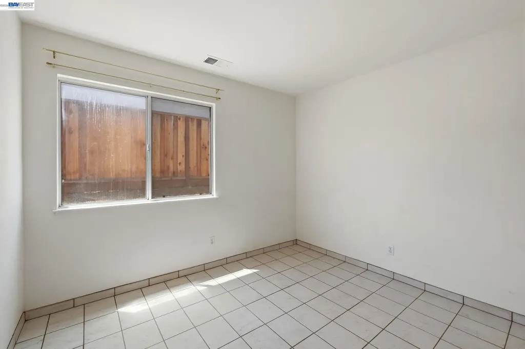 9 Beechwood Court Pittsburg CA 94565