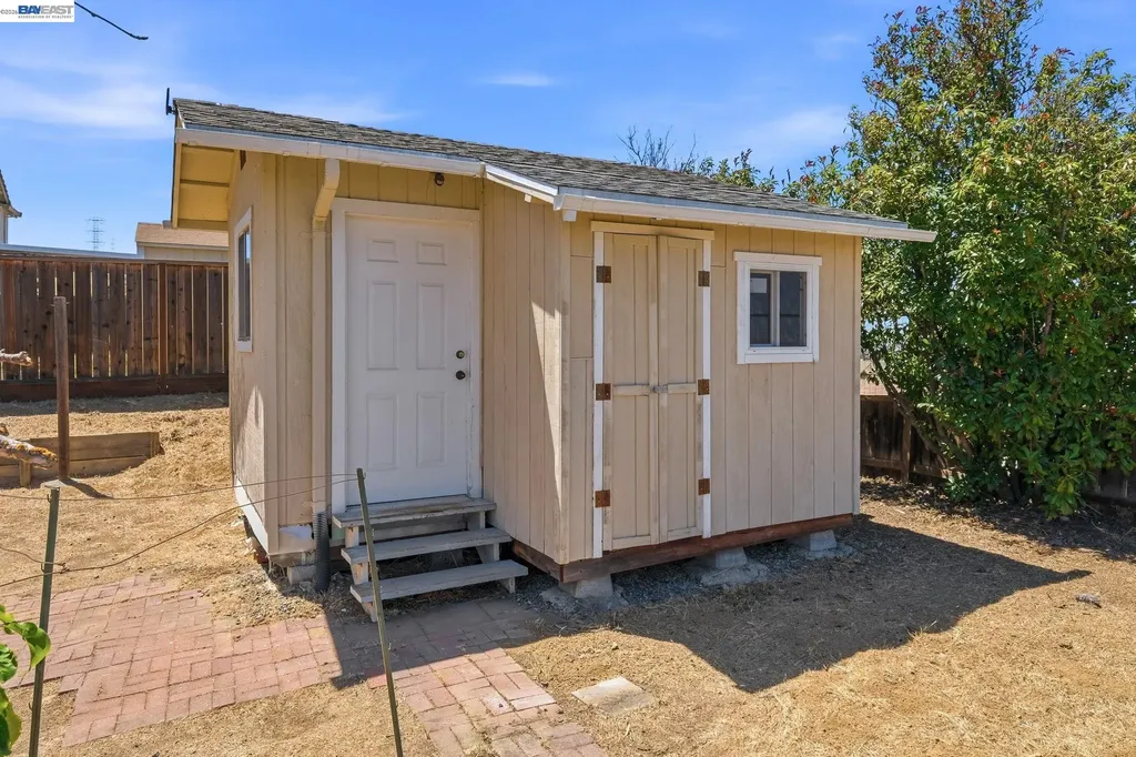 9 Beechwood Court Pittsburg CA 94565