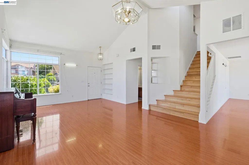 9 Beechwood Court Pittsburg CA 94565