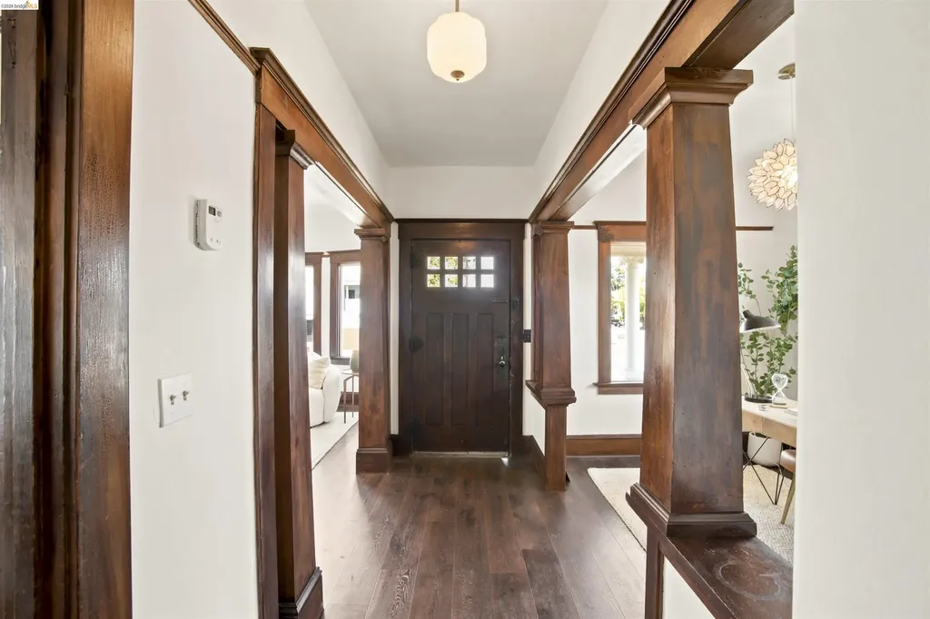 4205 West Street Oakland CA 94608