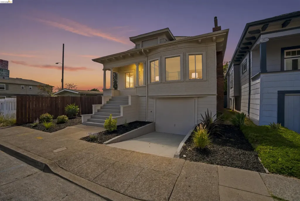 4205 West Street Oakland CA 94608