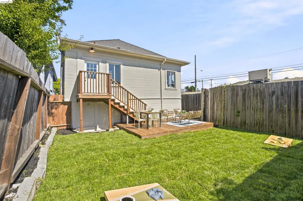 4205 West Street Oakland CA 94608