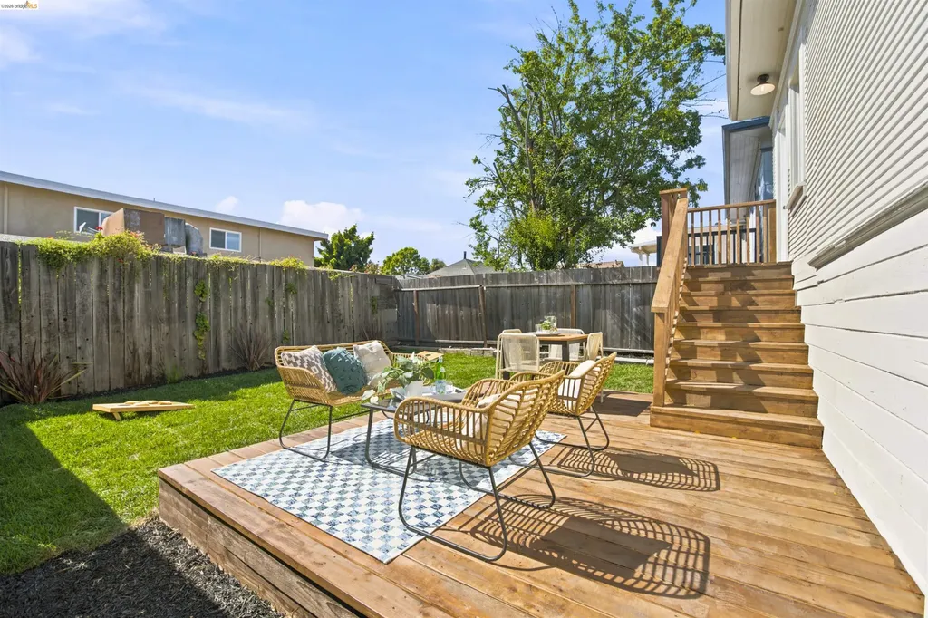 4205 West Street Oakland CA 94608