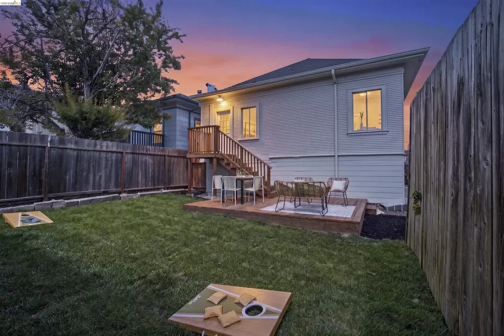 4205 West Street Oakland CA 94608