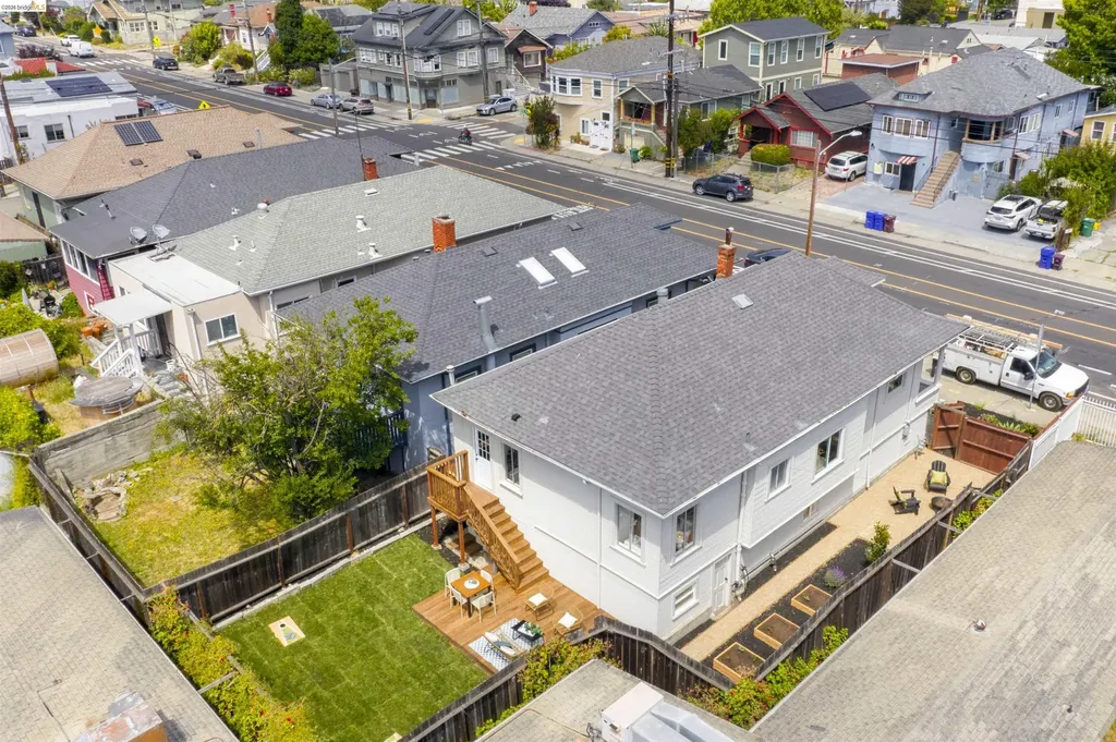 4205 West Street Oakland CA 94608