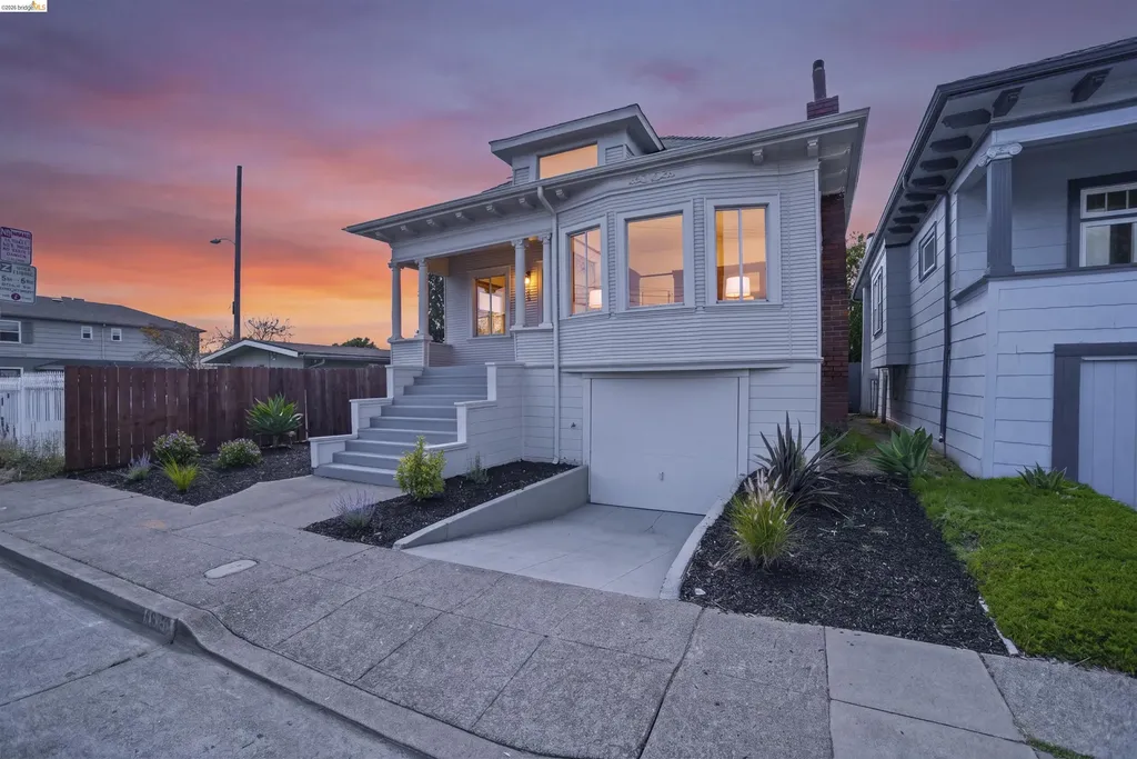 4205 West Street Oakland CA 94608
