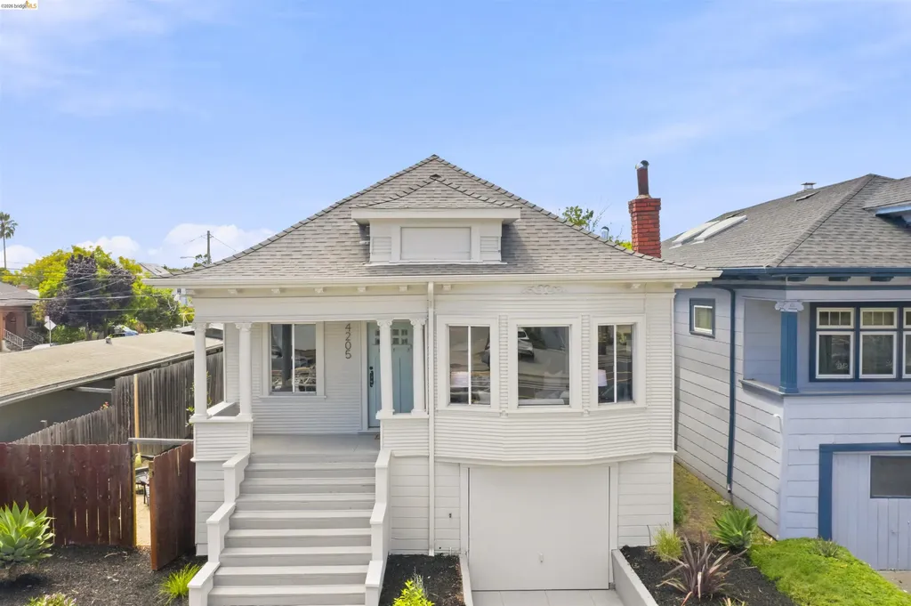 4205 West Street Oakland CA 94608