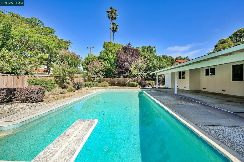 823 Savannah Circle Walnut Creek CA 94598