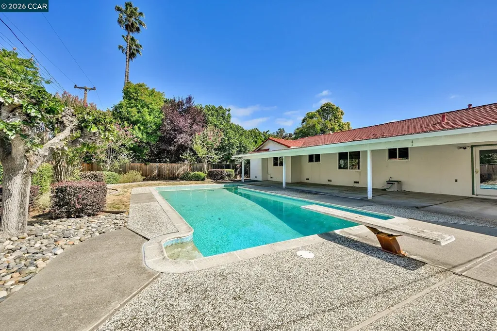 823 Savannah Circle Walnut Creek CA 94598