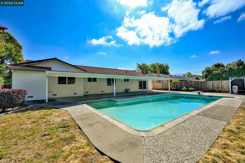 823 Savannah Circle Walnut Creek CA 94598
