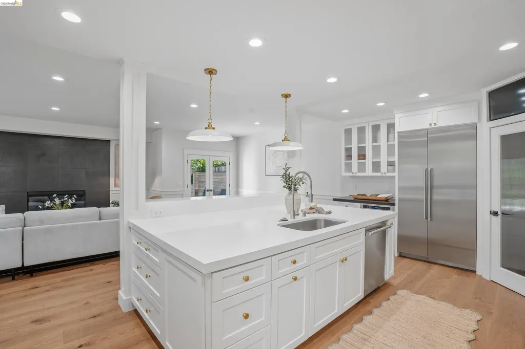 4120 Happy Valley Road Lafayette CA 94549