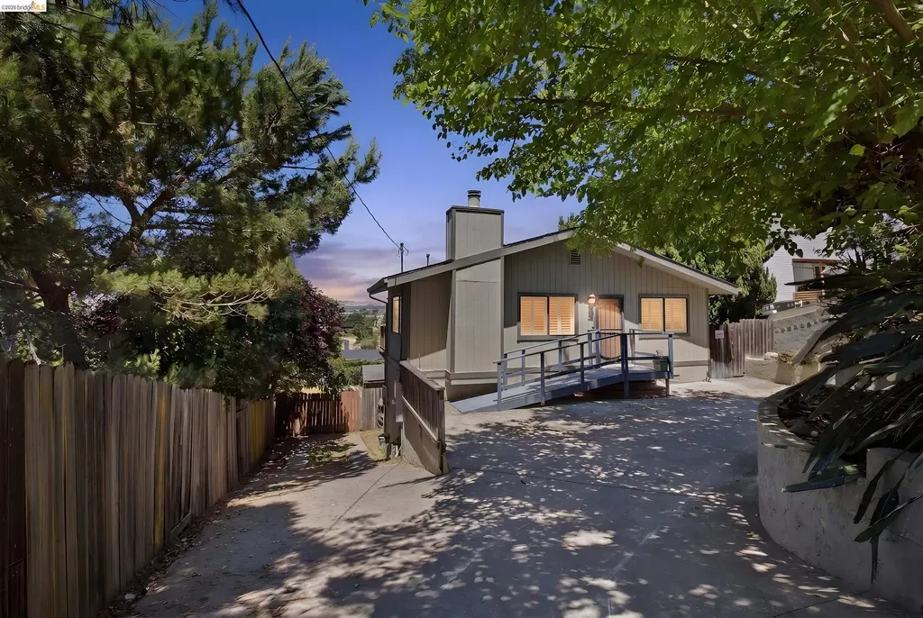 1118 Bush Avenue Vallejo CA 94591