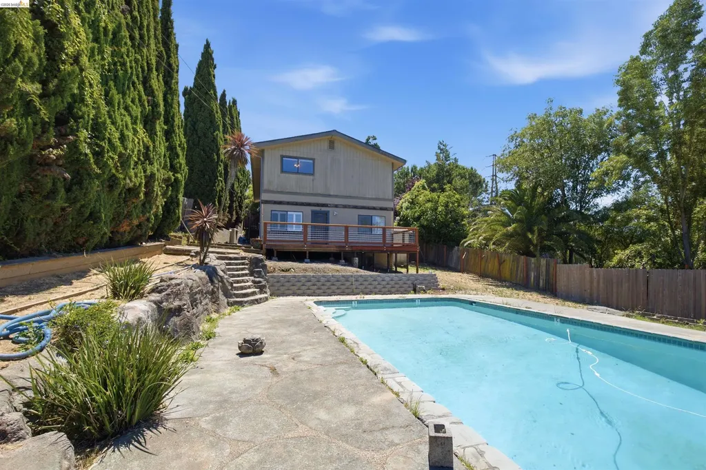 1118 Bush Avenue Vallejo CA 94591