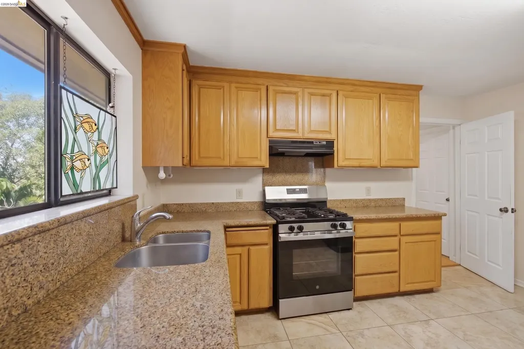 1118 Bush Avenue Vallejo CA 94591