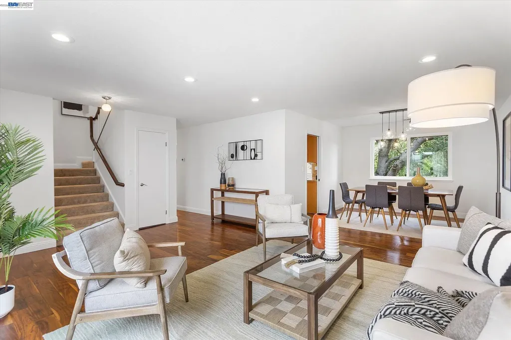 19252 Masterson Place Castro Valley CA 94552