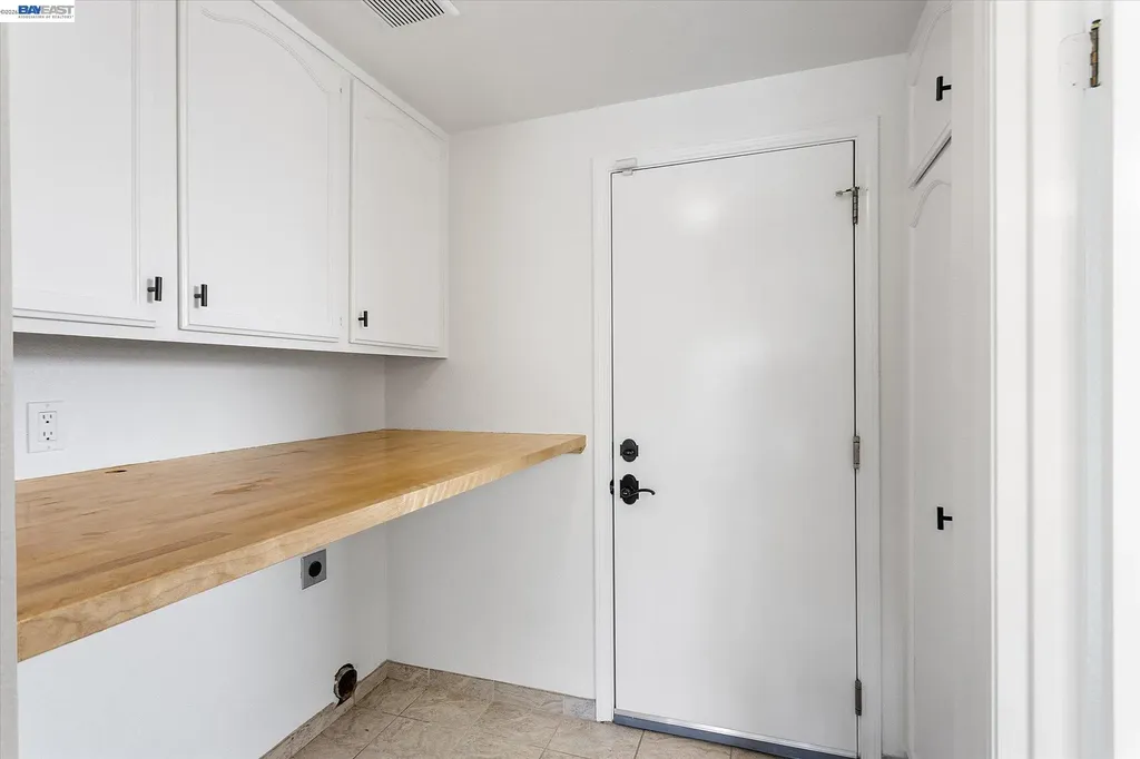 19252 Masterson Place Castro Valley CA 94552