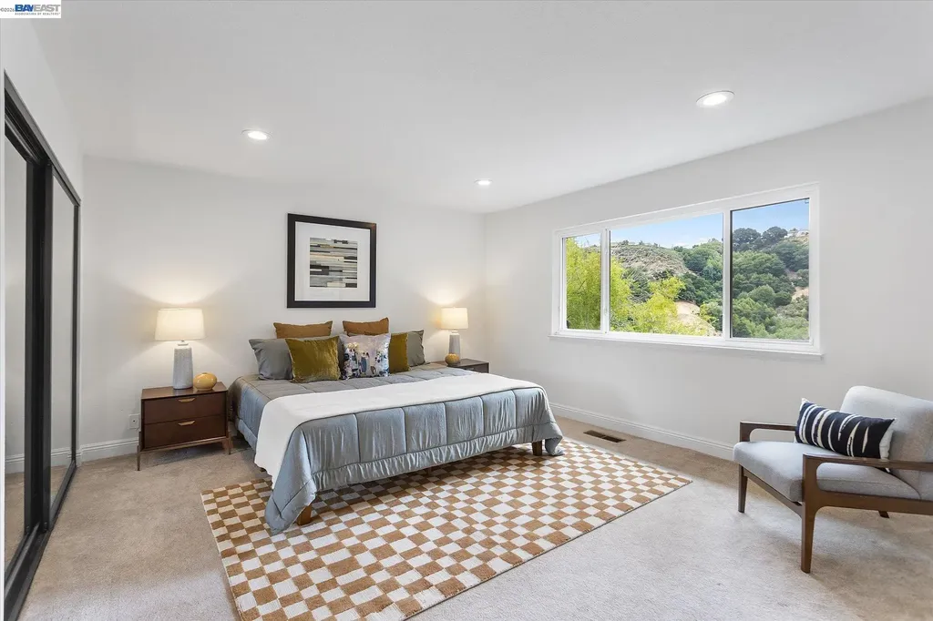 19252 Masterson Place Castro Valley CA 94552