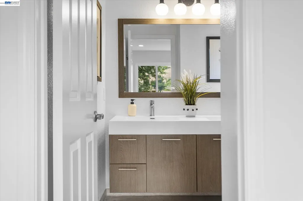 19252 Masterson Place Castro Valley CA 94552