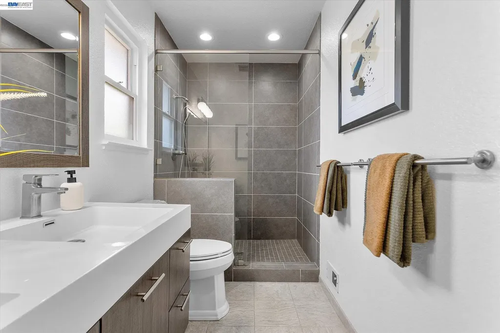 19252 Masterson Place Castro Valley CA 94552