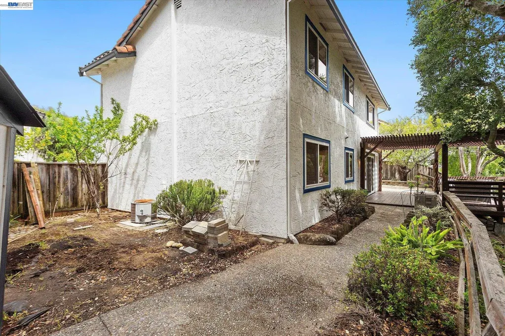 19252 Masterson Place Castro Valley CA 94552