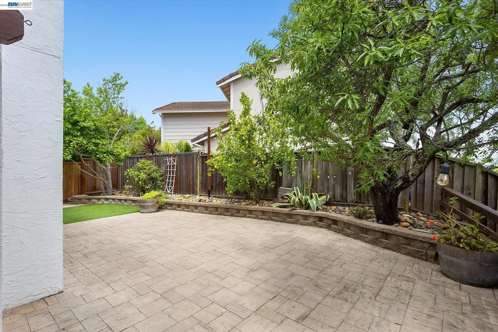 19252 Masterson Place Castro Valley CA 94552