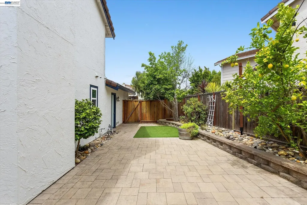 19252 Masterson Place Castro Valley CA 94552