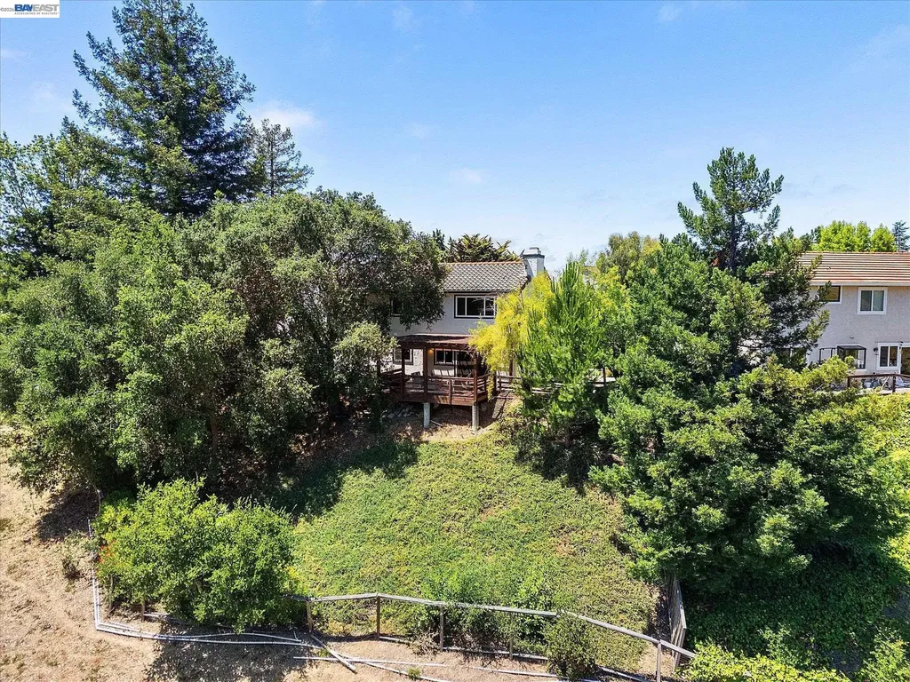 19252 Masterson Place Castro Valley CA 94552
