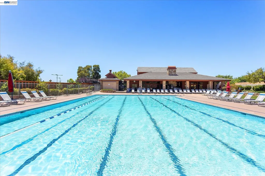 19252 Masterson Place Castro Valley CA 94552