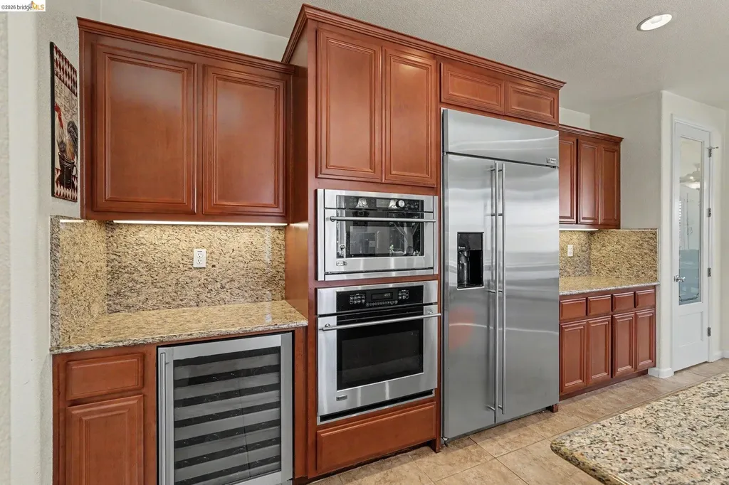 106 Little Ranch Oakley CA 94561