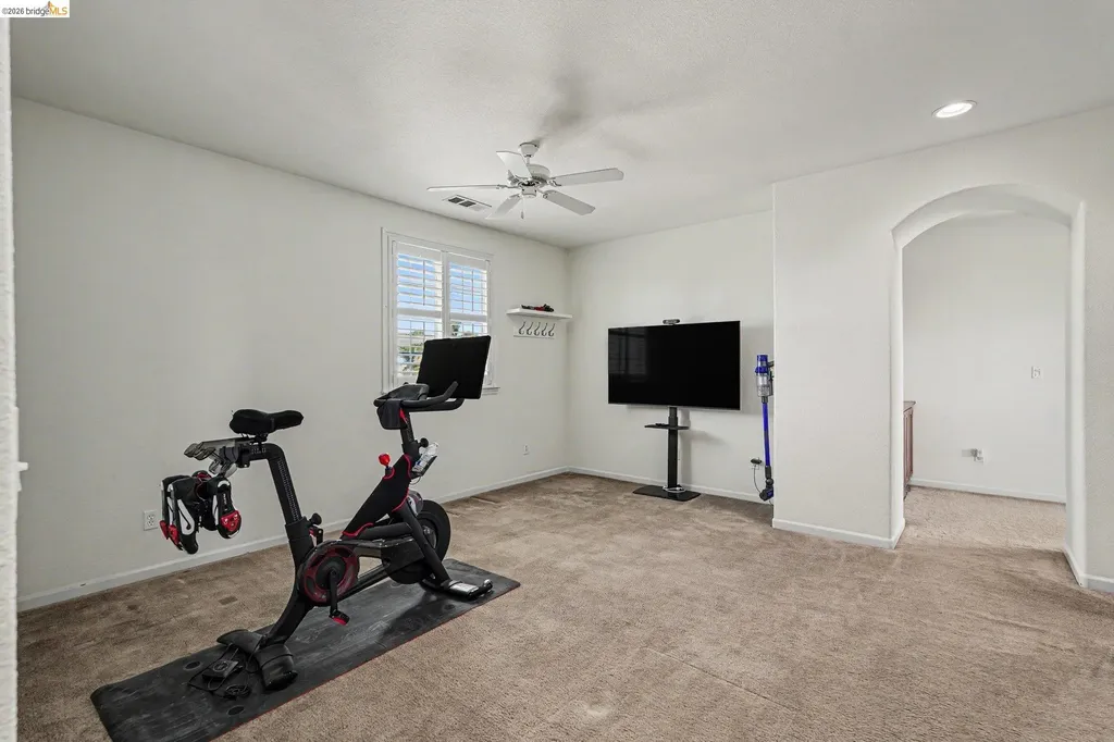 106 Little Ranch Oakley CA 94561