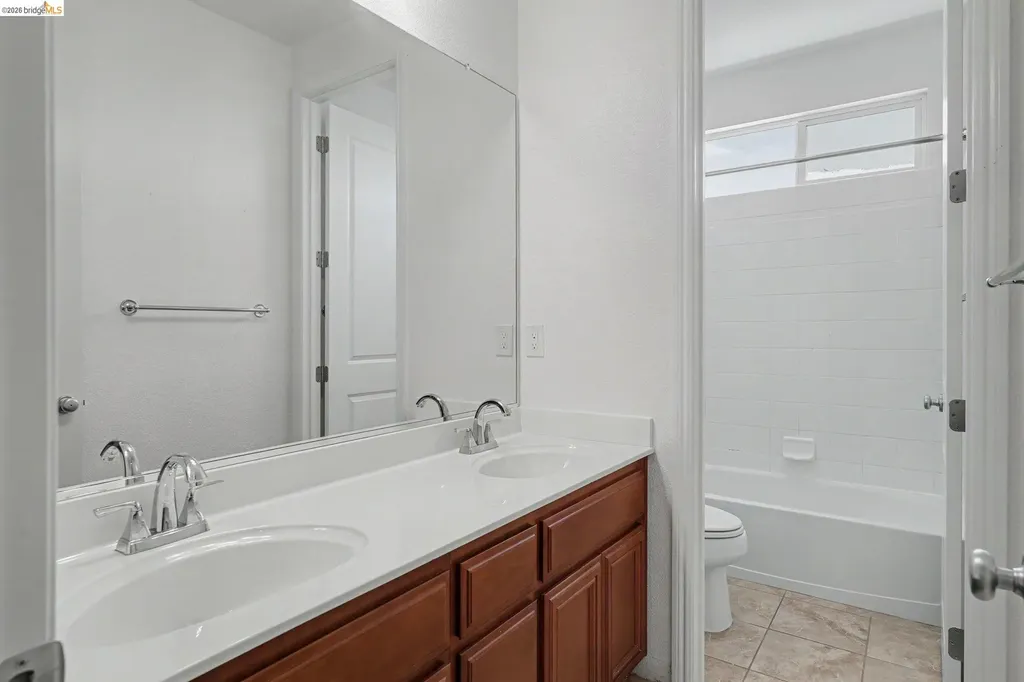 106 Little Ranch Oakley CA 94561