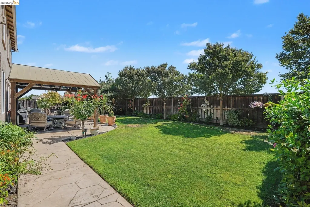 106 Little Ranch Oakley CA 94561