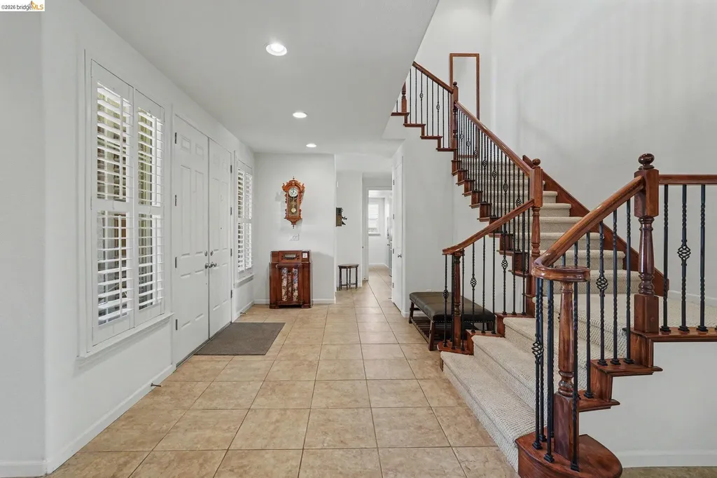 106 Little Ranch Oakley CA 94561