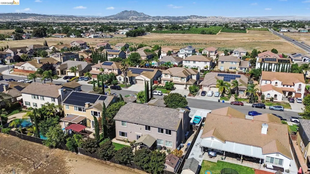 106 Little Ranch Oakley CA 94561
