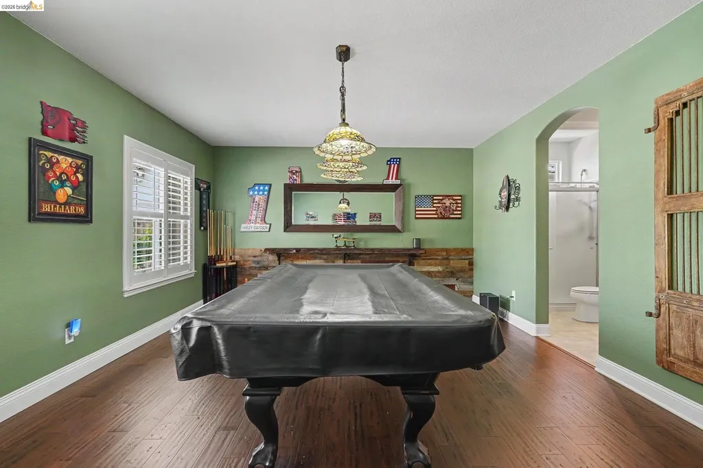 106 Little Ranch Oakley CA 94561