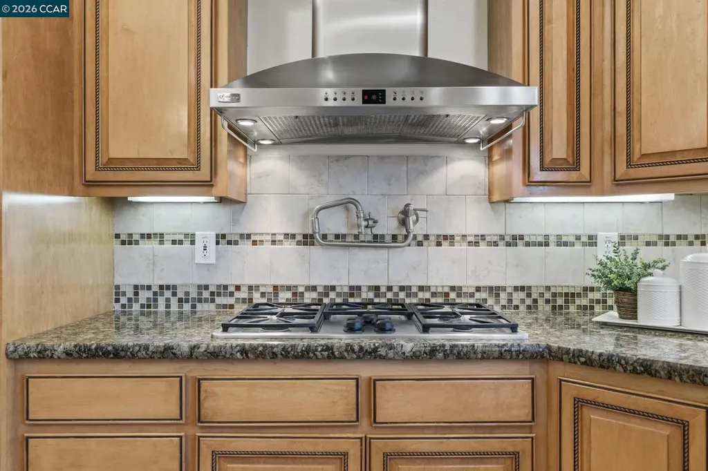 4242 Henning Drive Concord CA 94521