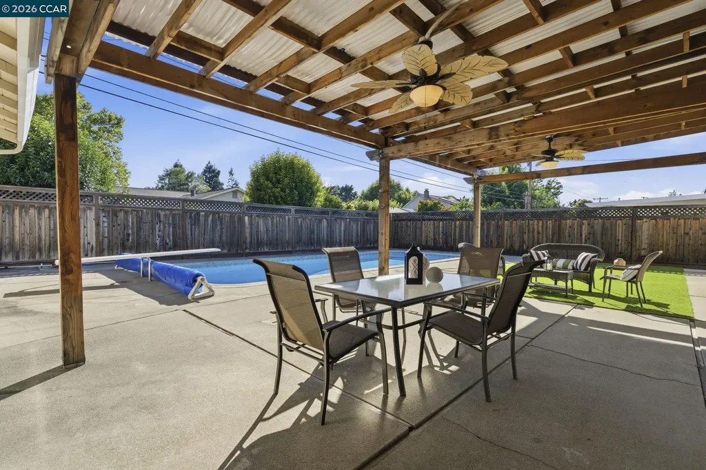 4242 Henning Drive Concord CA 94521