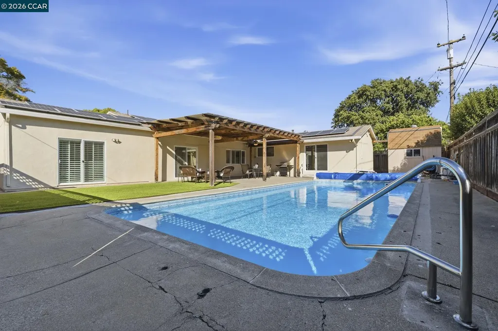 4242 Henning Drive Concord CA 94521