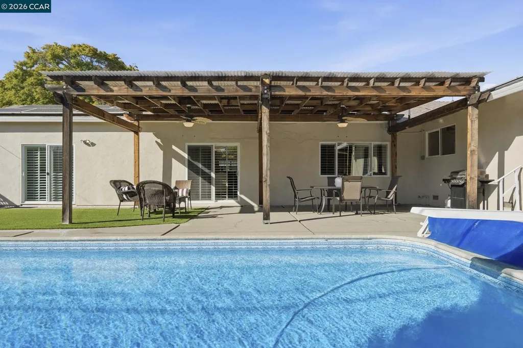4242 Henning Drive Concord CA 94521