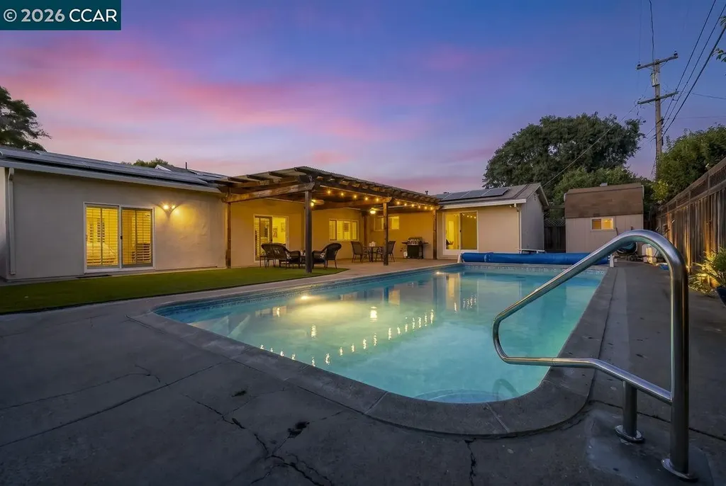 4242 Henning Drive Concord CA 94521