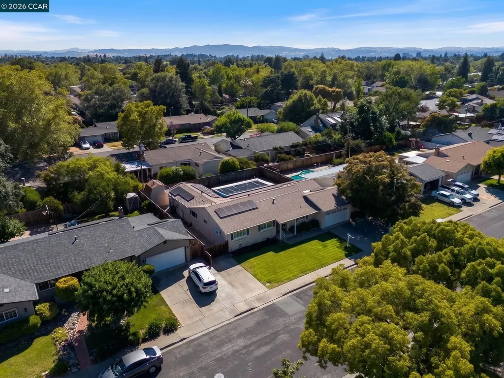 4242 Henning Drive Concord CA 94521