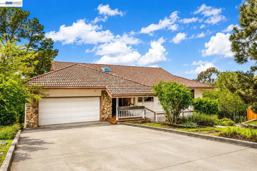 6727 Sunnyslope Avenue Castro Valley CA 94552