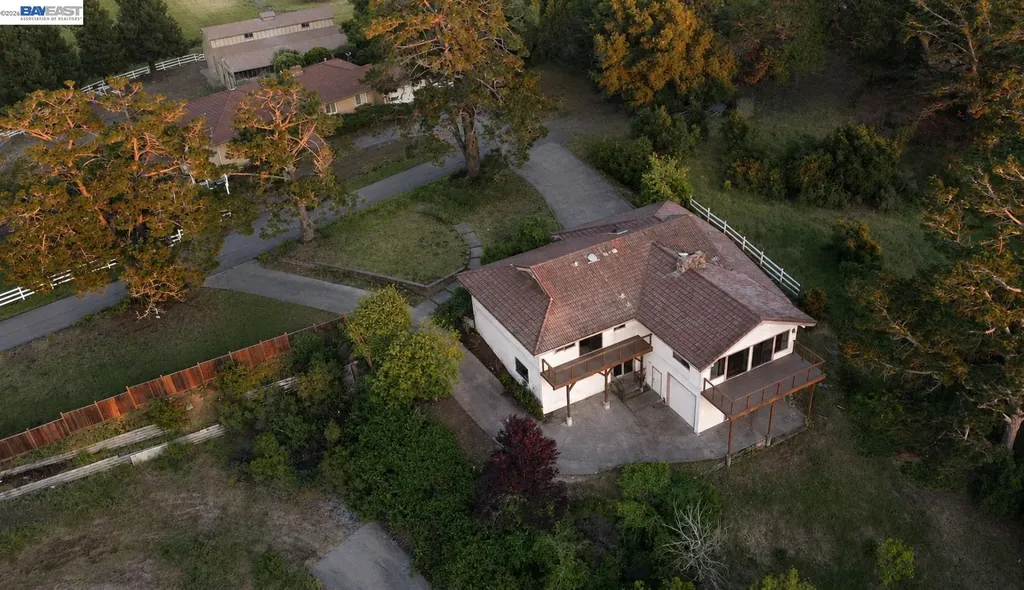 6727 Sunnyslope Avenue Castro Valley CA 94552